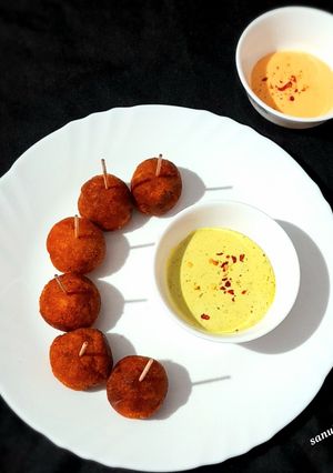 A picture of Potato Cheese Balls.
