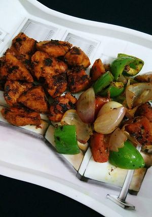 A picture of Chicken Tikka.