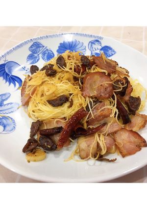 รูปของ สปาเก็ตตี้เบคอนหอยลาย