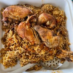 A picture of Saudi Chicken Kabsa.