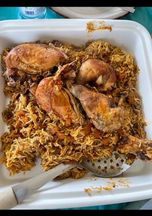 A picture of Saudi Chicken Kabsa.