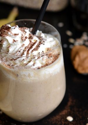 Zabpelyhes, banános reggeli smoothie recept fotója