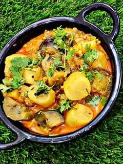 मूली बैंगन की सब्जी (Mooli baingan ki sabzi recipe in Hindi) रेसिपी मुख्य फोटो