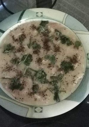 A picture of Oat haleem.