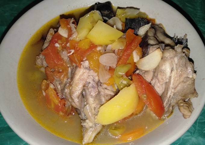 Langkah Mudah untuk Membuat Asem-asem tulang ikan (ikan kakap/ manyung) yang Bikin Ngiler