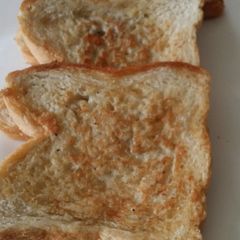 A picture of Toast mayai.