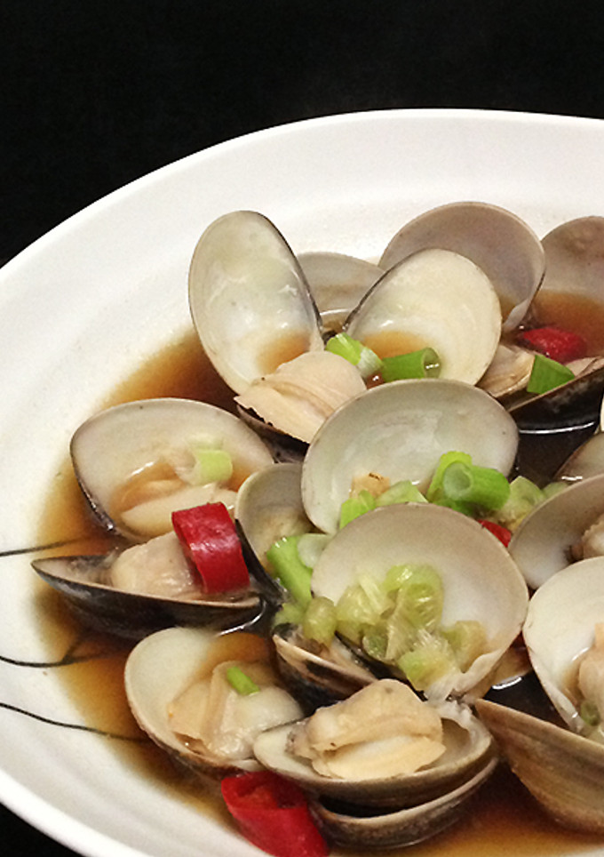 【家樂福廚房】深夜食堂》酒蒸蛤蜊(第39夜) 的食譜成品照片