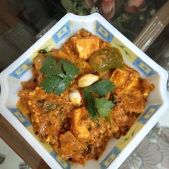 A picture of Kadai paneer.
