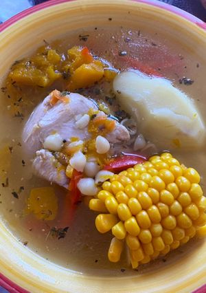 Una foto de Cazuela de pechuga - Pollo🍗