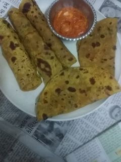 મેથીના થેપલા (Methi Thepla Recipe in Gujarati) રેસીપી મુખ્ય ફોટો