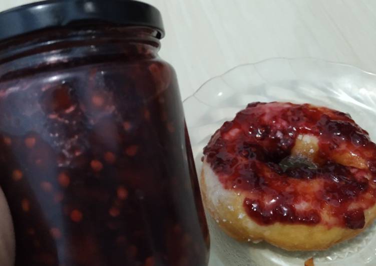 Selai Terong Belanda