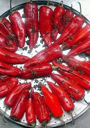 A picture of Red Chilli Pickle (instant).