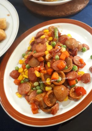 Foto resep Tumis sosis jamur saus BBQ ala Indah