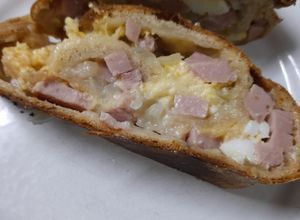 Una foto de Calzone fácil y rápido