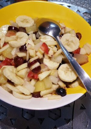 A picture of Mix Fruit salad.