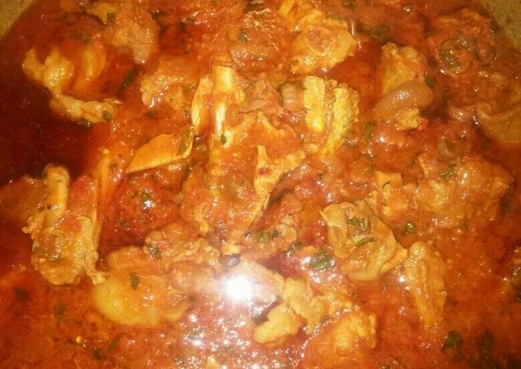 Recipe of Yummy Shredded chicken stew with iru n basil leave