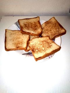 Tosted bread ainihin hoton girkin