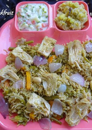 A picture of Jackfruit vegetable pulao.