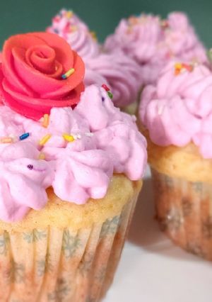 Una foto de Cupcakes de vainilla
