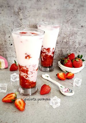 Foto resep Korean fresh strawberry milk