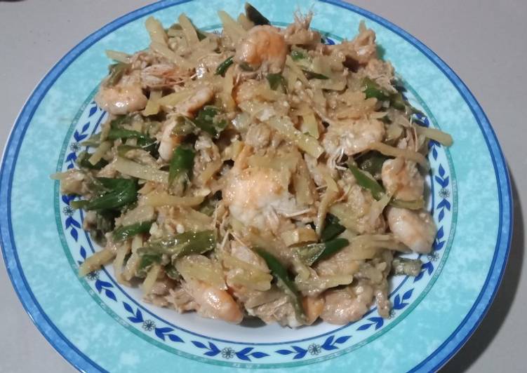 Asam udang plus kentang