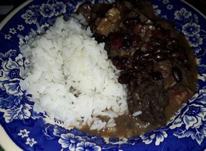 Una foto de Feijoada a mi manera, en 4 pasos y con secretitos