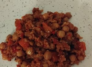 Una foto de Garbanzos con arroz 🍚