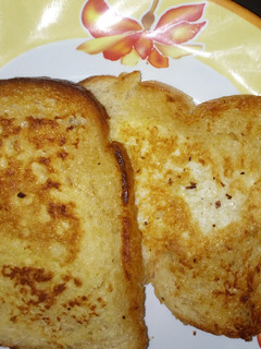 A picture of Toasted bread.