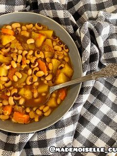 عکسی از دستور خوراک لوبیا چشم بلبلی