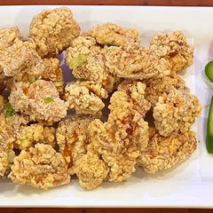 A picture of Kara Age (Japanese fried chicken with scallion sauce).