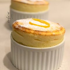 A picture of Lemon soufflé.