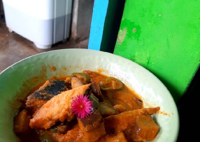 Pindang balado terong ungu