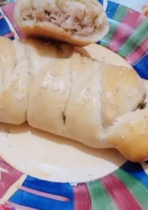 A picture of Chicken bread.