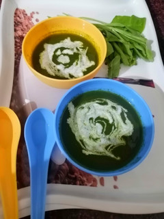 पालक सूप (Palak soup recipe in Hindi) रेसिपी मुख्य फोटो