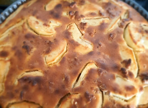 Una foto de Kuchen de manzana y nuez