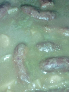 Una foto de Chorizo con papas en chile verde mmm!