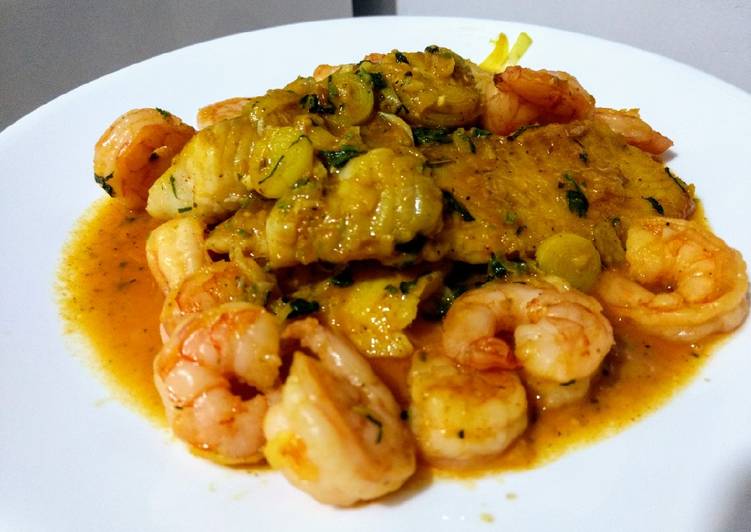 Tilapia y camarones cocidos sin aceite