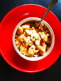 શીરો (Shiro Recipe In Gujarati) રેસીપી મુખ્ય ફોટો