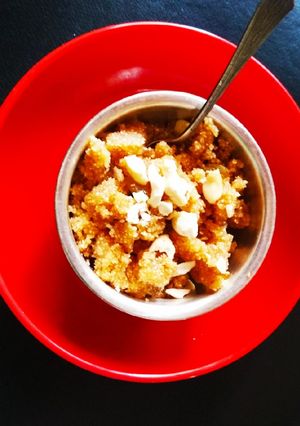 શીરો (Shiro Recipe In Gujarati) રેસીપી મુખ્ય ફોટો