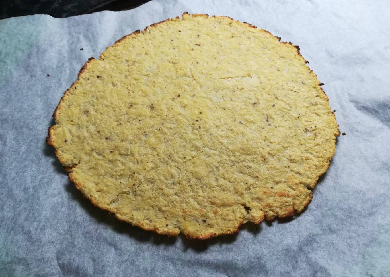 Low Carb Cauliflower Pizza Base