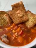 Sop Merah feat Garlic Bread Roti Tawar