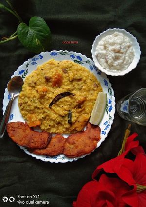 সব্জি খিচুড়ি (Sabji khichdi recipe in bengali) রেসিপির প্রধান ছবি