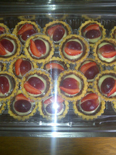 Foto resep Pie buah vla susu so yummmy...