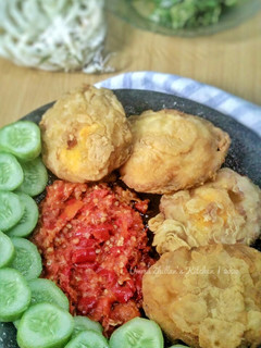 Foto resep Telur Ceplok Krispi dengan Sambal Goang