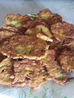 Cukkini tócsni recept fotója