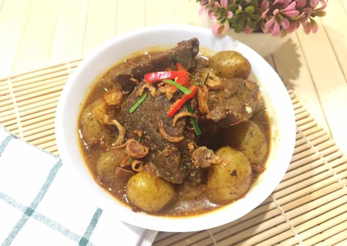 Semur Daging Kentang