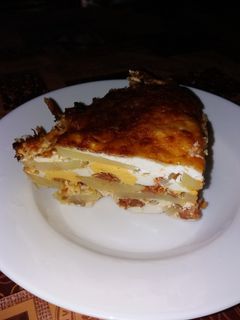 Rakott krumpli (szaftosan, magyarosan) recept fotója