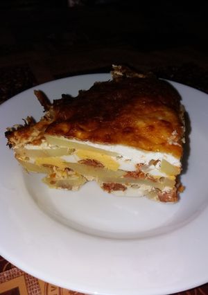 Rakott krumpli (szaftosan, magyarosan) recept fotója