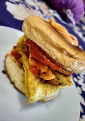 Foto resep Burger dengan patty homemade