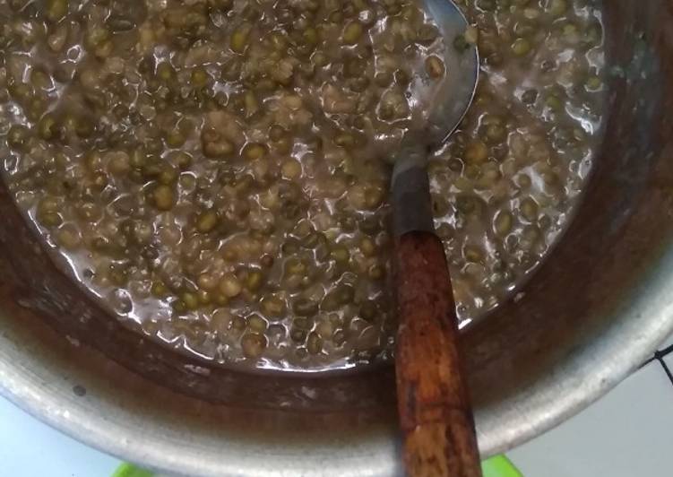 Bubur kacang hijau metode rendam dulu😁